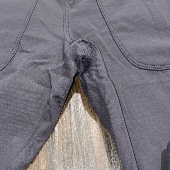 COPY - Athleta skinny leggings stretchy size 6 - Picture 5 of 10